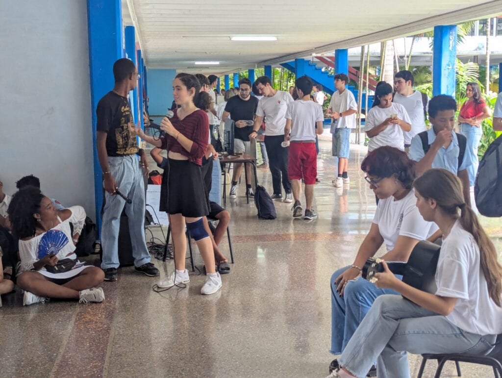 Minuto a minuto: Universidad de La Habana en La Lenin 16 1000031025