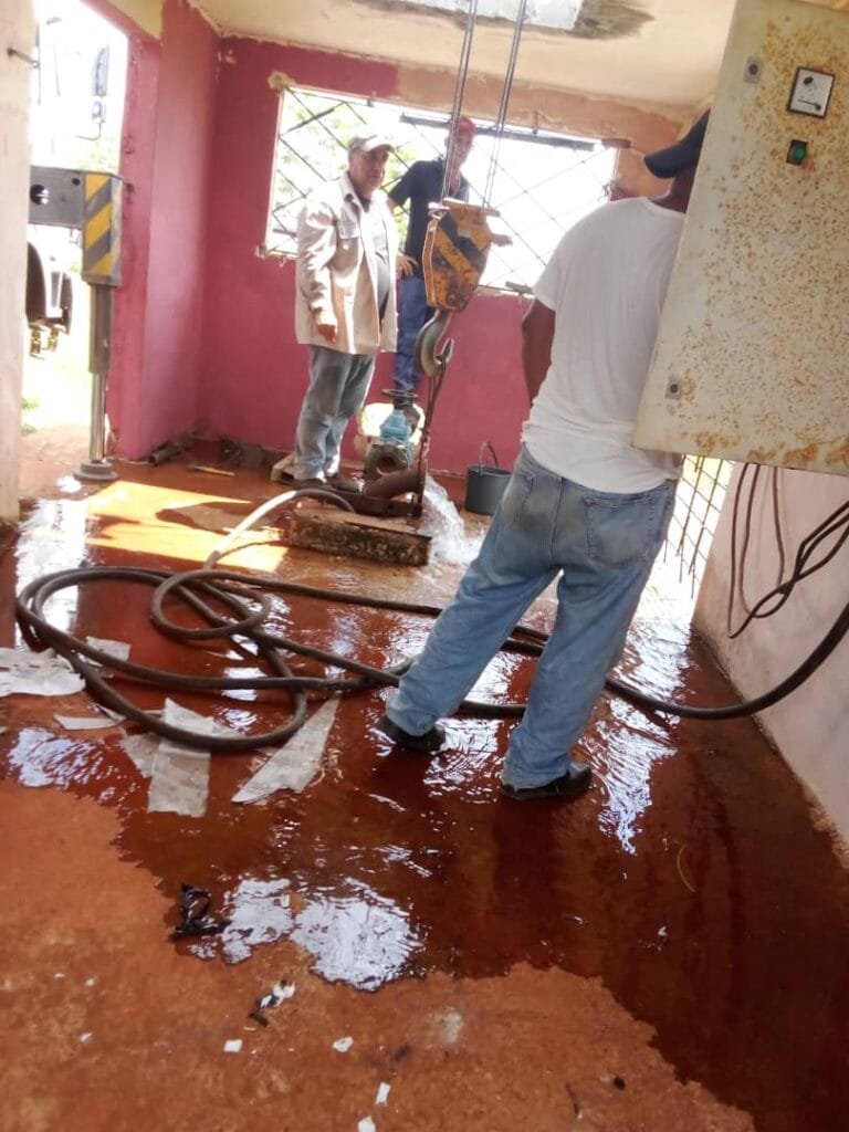 Abastecimiento de agua restablecido en el IPVCE: "Mártires de Humboldt 7": una nueva turbina gracias a la colaboración institucional. 2 1000038495